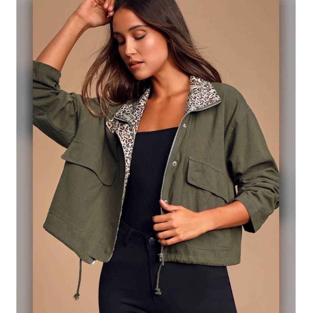 Lulus Olive Green Leopard Print Trim Utility Jacket XS Cropped Drawstring Hem